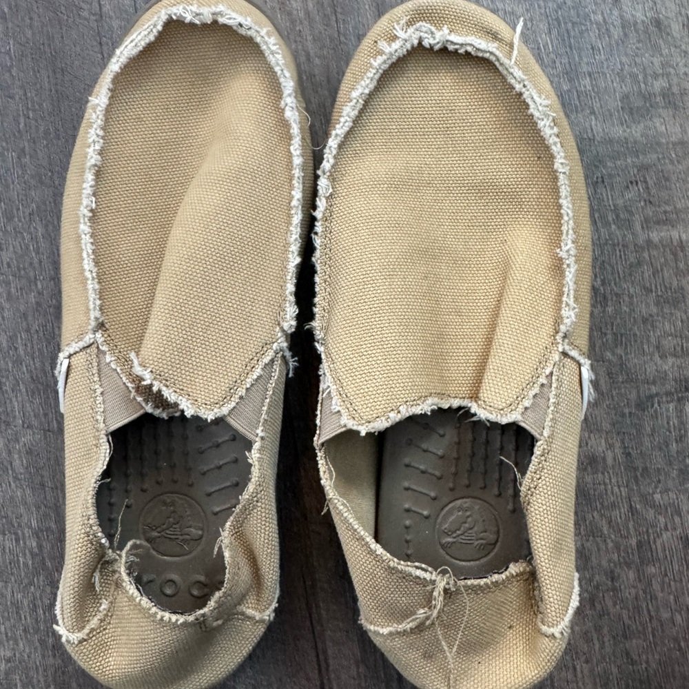 Crocs Santa Crus  Canvas Slip-On Shoes